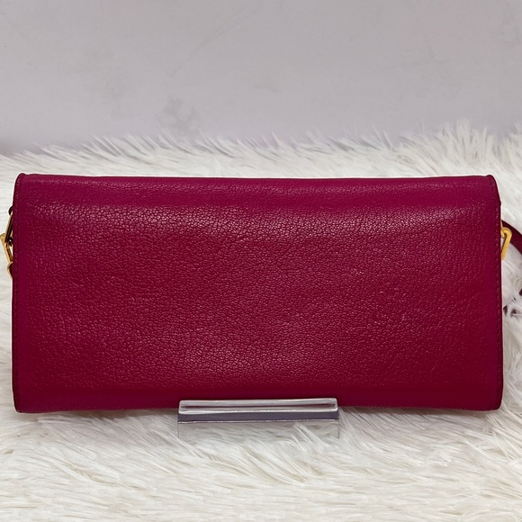 Miu Miu wallet on chain Peonia Pink leather - Picture 5 of 12